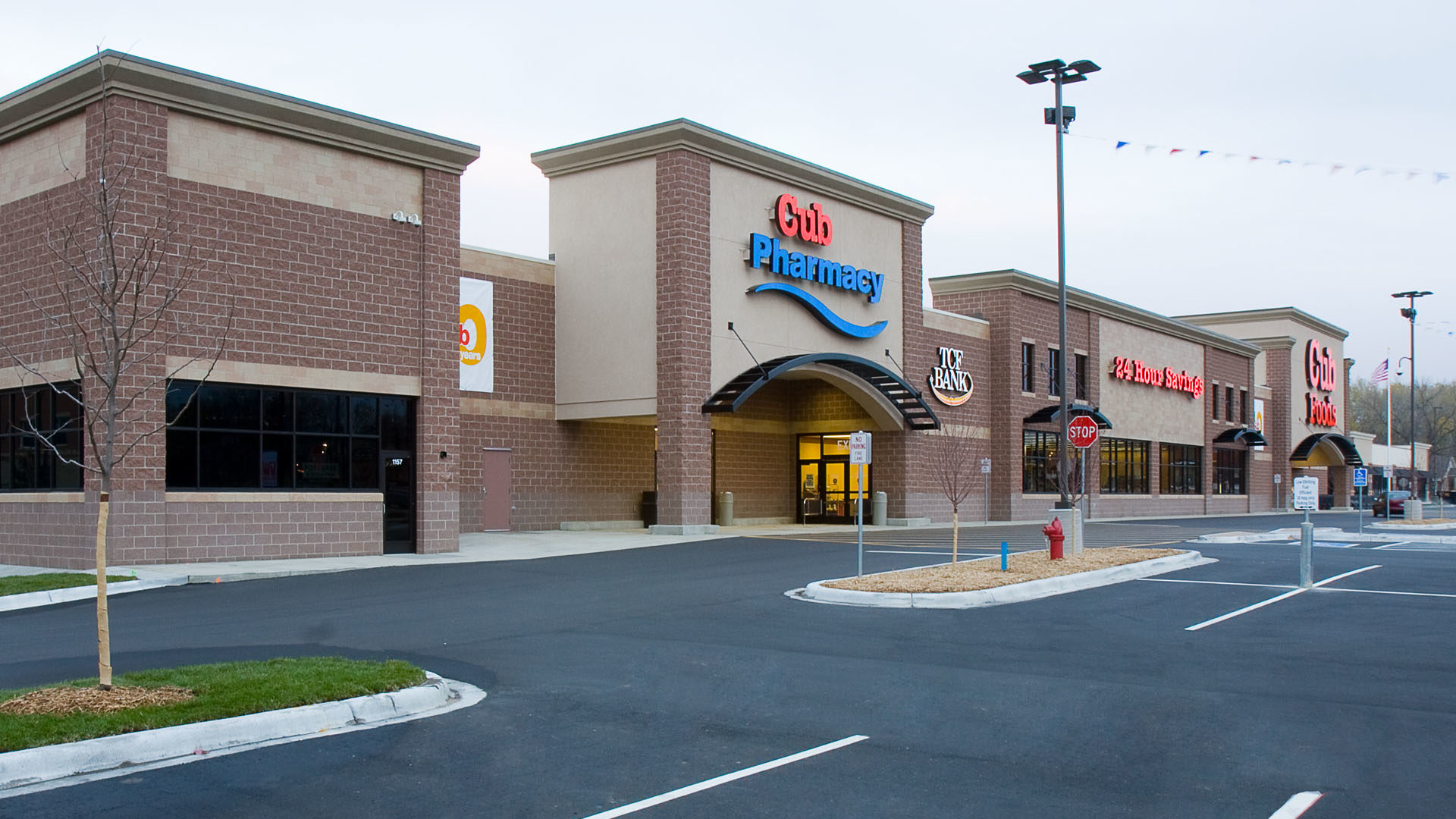 Cub Foods Phalen Grocery Store Exterior Shot From the Pharmacy Entrance