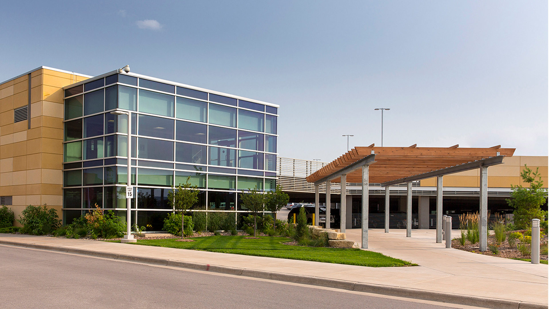 Gundersen Healthcare System Hospital Parking Ramp Exterior Entrance View