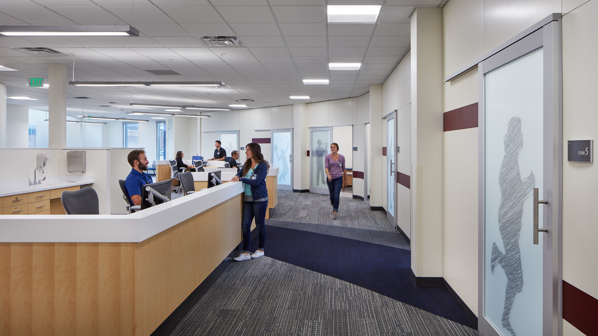 TRIA Orthopedic Center CityPlace Woodbury MN Healthcare Reception Desk