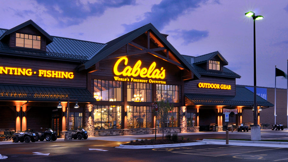 Testimonial_Cabelas Retail Center Sun Prairie WI Exterior Night Time Front of Store View