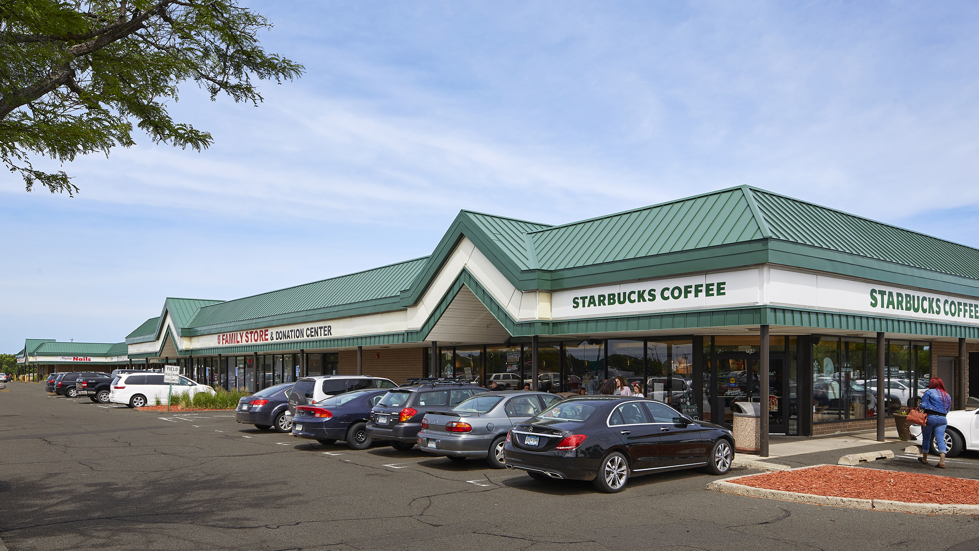 Clover Retail Shopping Center Strip Mall shot from SE corner