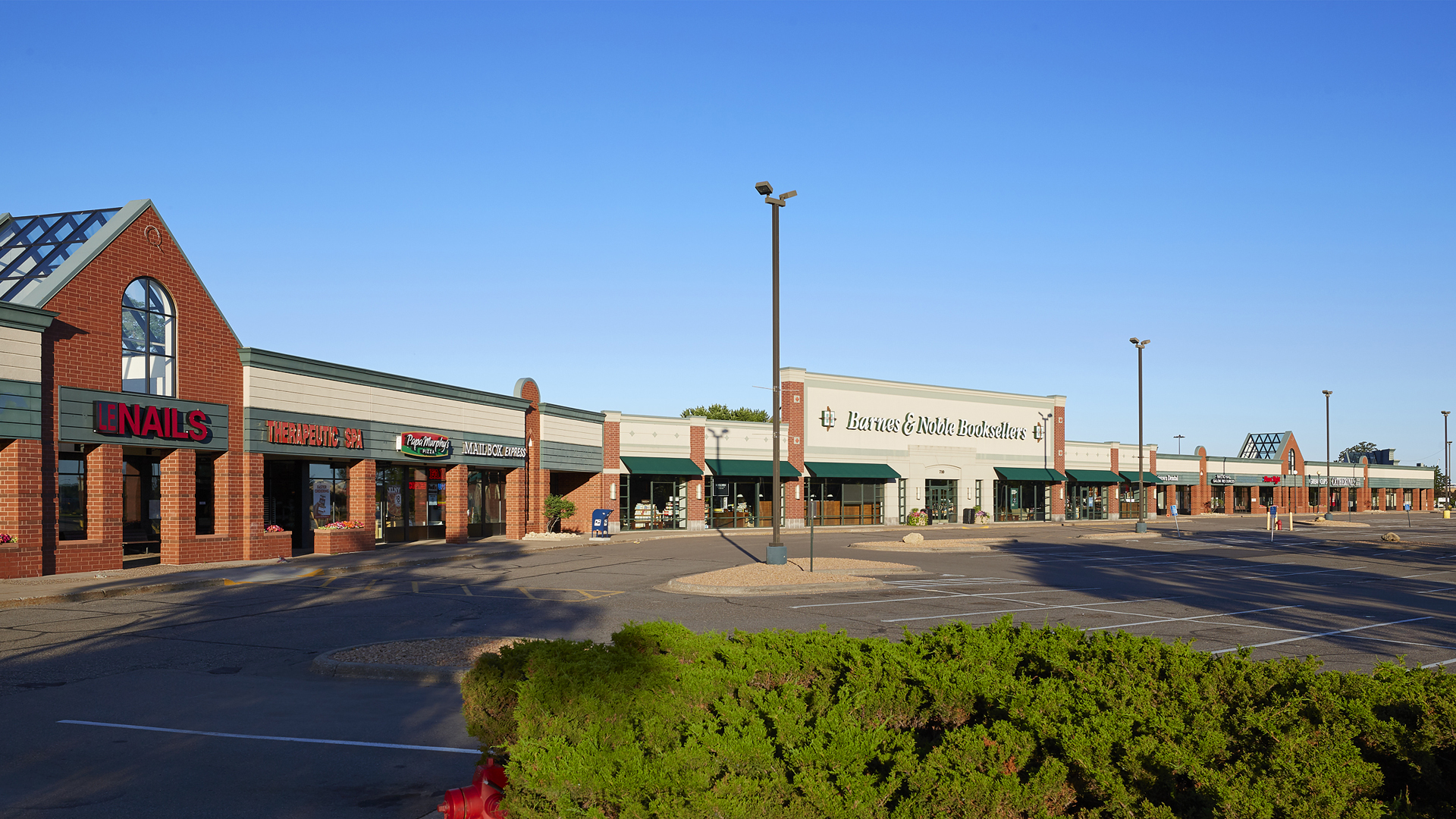 Northcourt Commons Retail Shopping Center Blaine MN exterior view