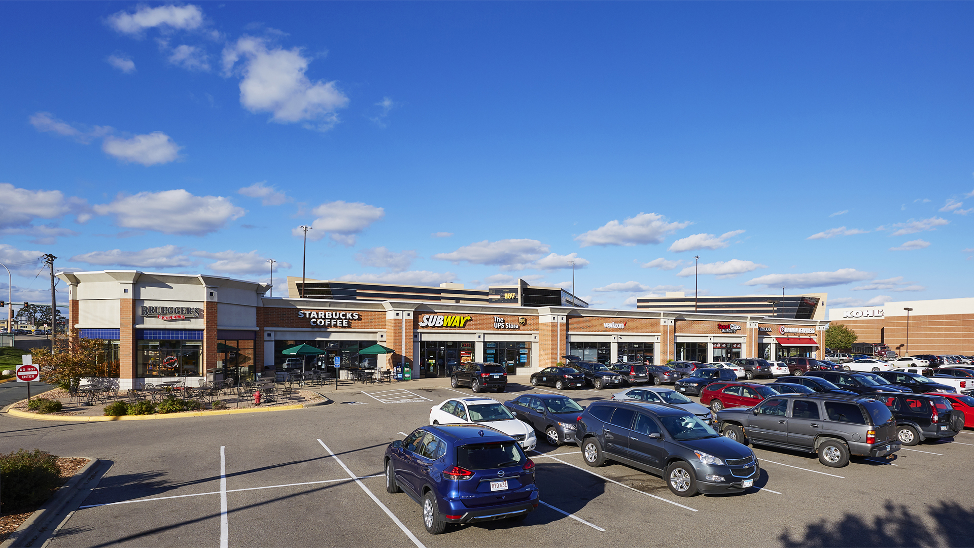 Southtown Shopping Retail Center Bloomington MN northern strip next to anchor store Kohls