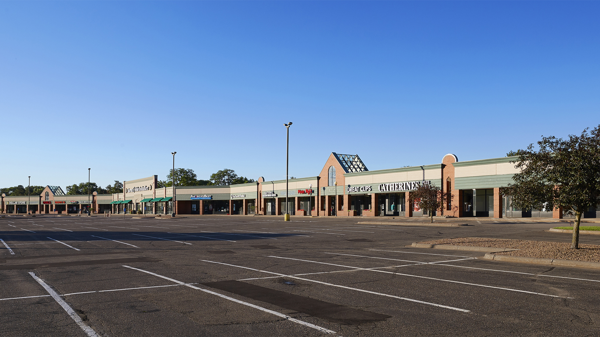 Northcourt Commons Retail Shopping Center Blaine MN exterior view 2