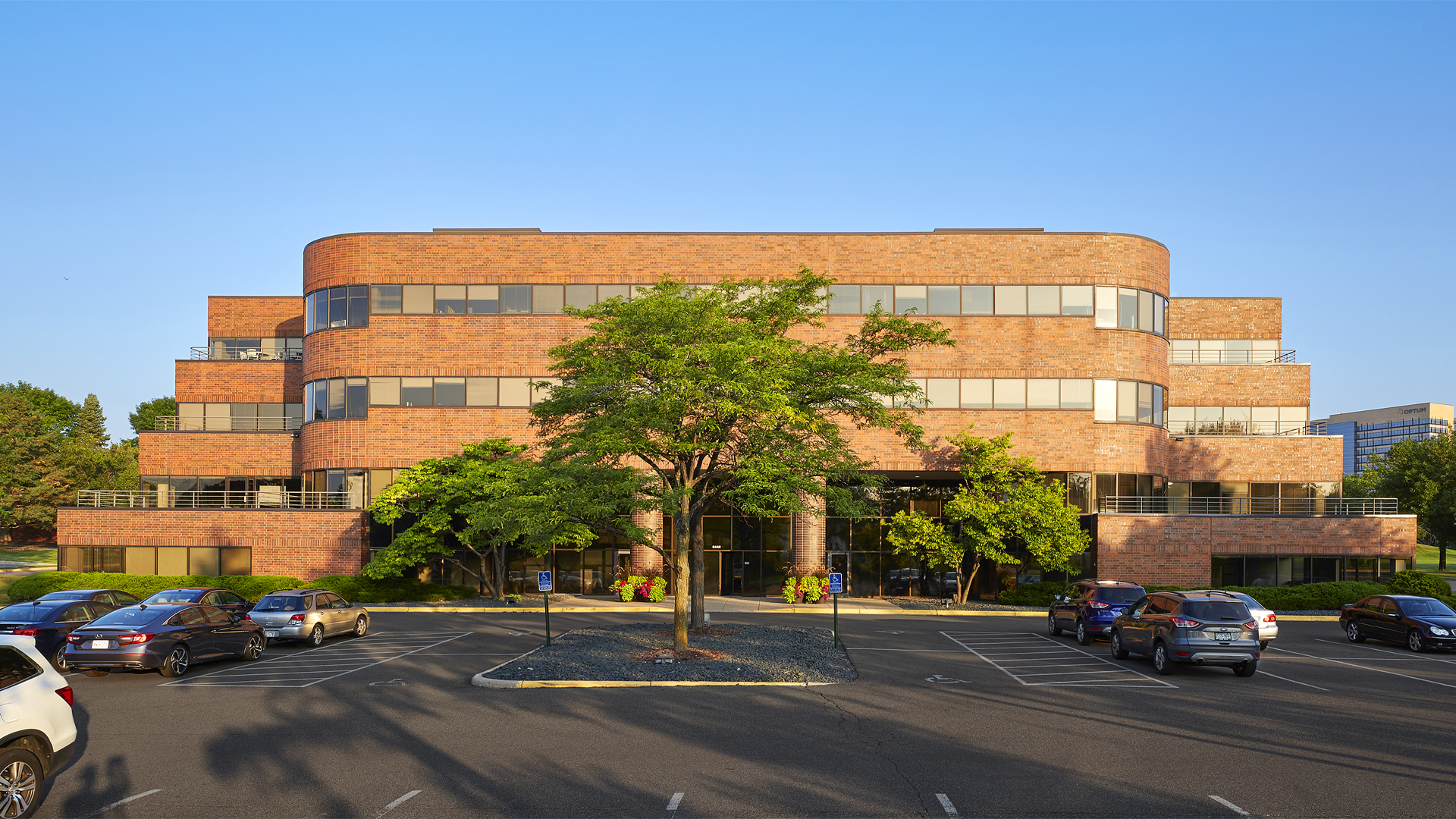 Primetech Office Center I Eden Prairie MN Office building exterior front elevation