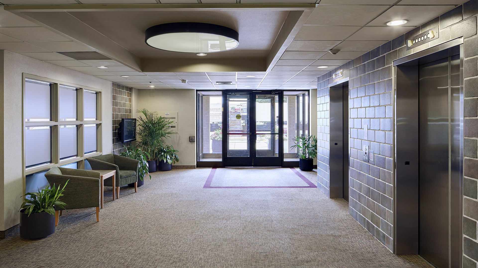 Dupont Center Office Building Bloomington MN interior entrance lobby