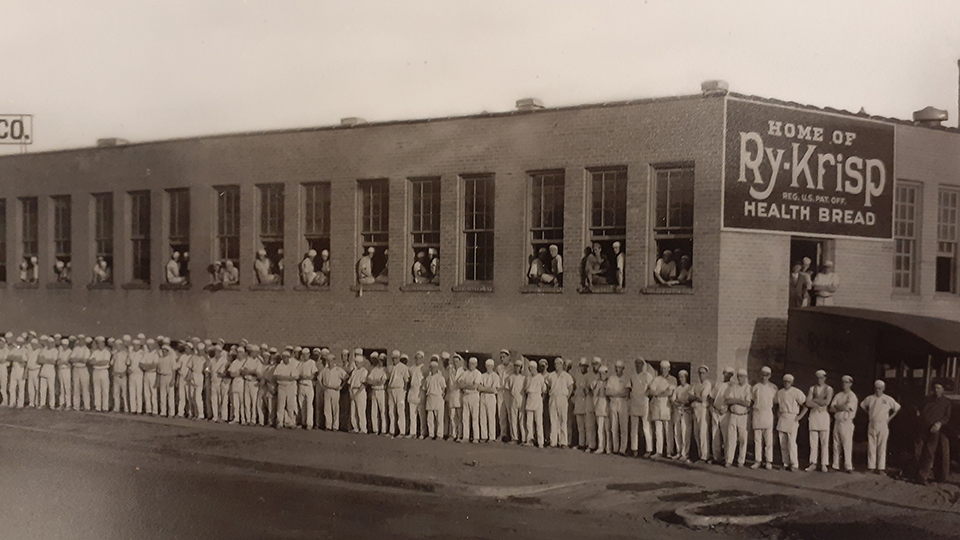 Ry-Krisp building in 1925, Minneapolis