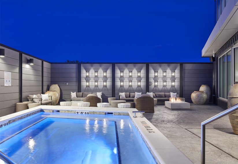 Omni Hotel outdoor pool
