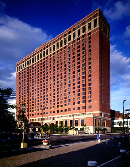 Minneapolis Hilton and Towers exterior