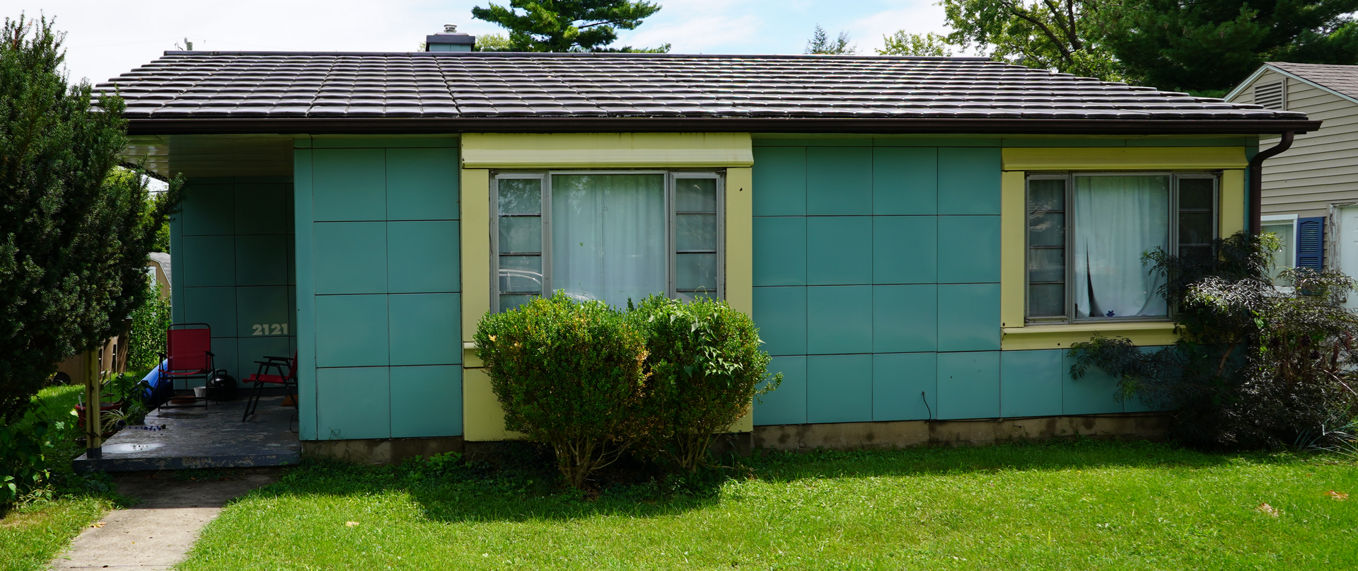 white_castle_Lustron_House