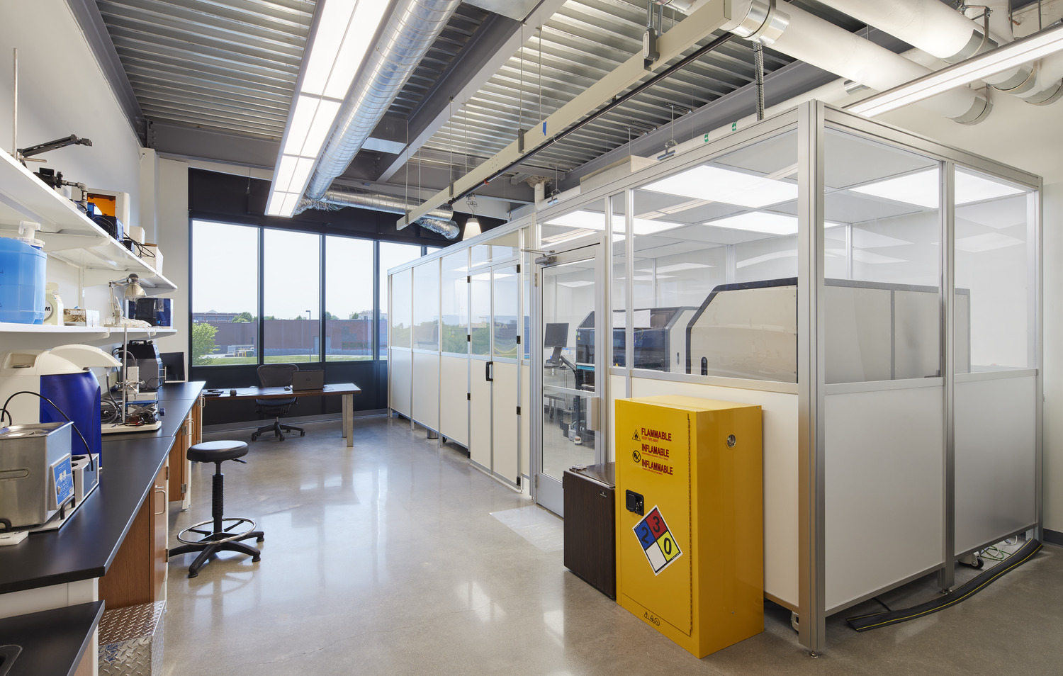 19,600 SF Addition with 18 Laboratories