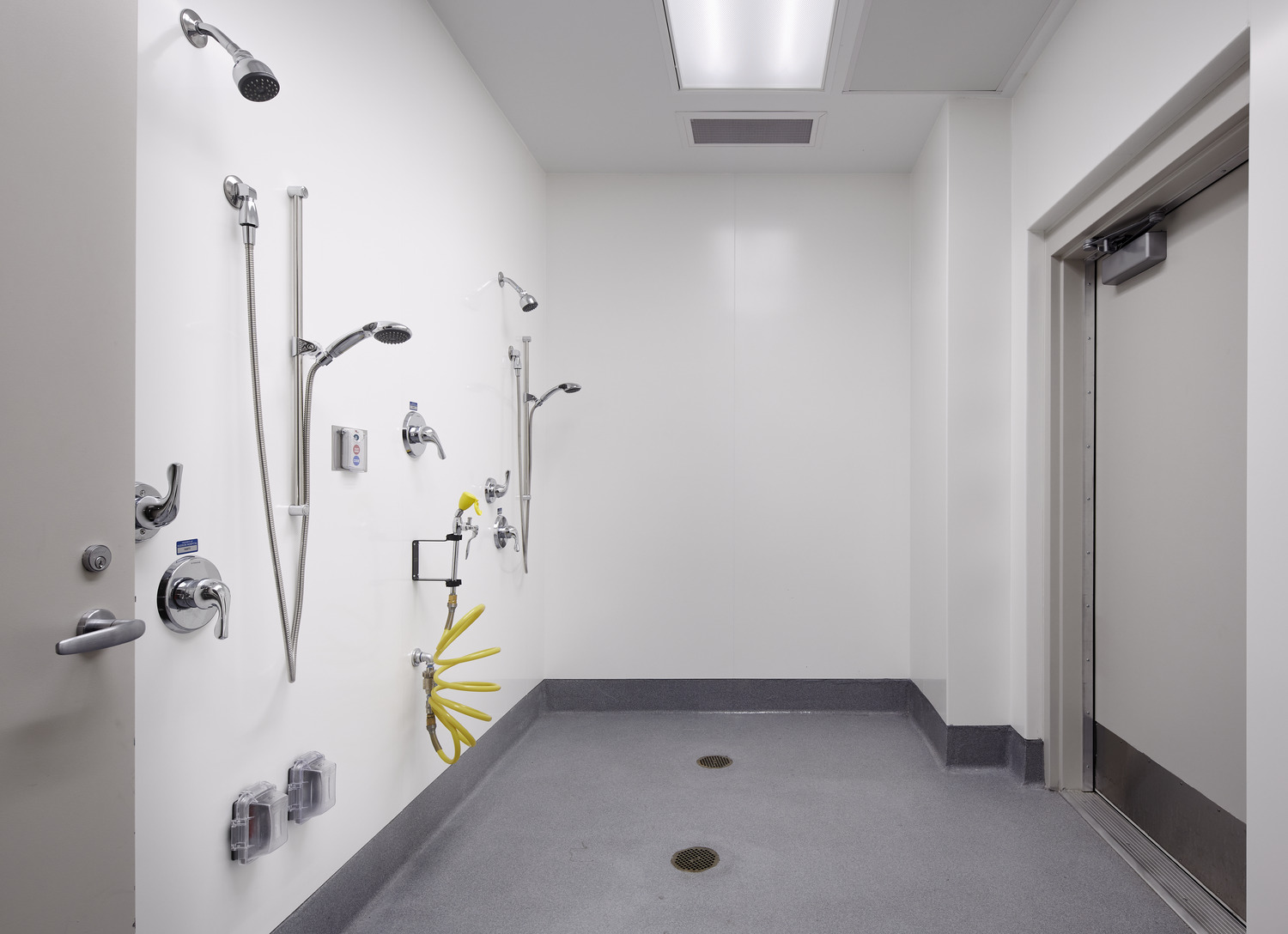 Credit Line: “Anthony Gilbert © Gaffer Photography”

Multi-phased Emergency Department addition and remodel