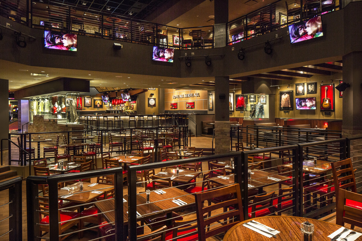 "Kraus-Anderson recently completed a 9-story, 251-key hotel expansion, the addition of a 53,000 s.f. event center, and a 15,000 s.f.Hard Rock Cafe to the Four Winds Casino Hotel complex. A skyway bridge was also created to connect the casino, hotel, and event center together."