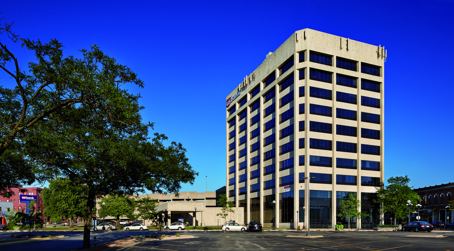 Credit Line: “Anthony Gilbert © Gaffer Photography”