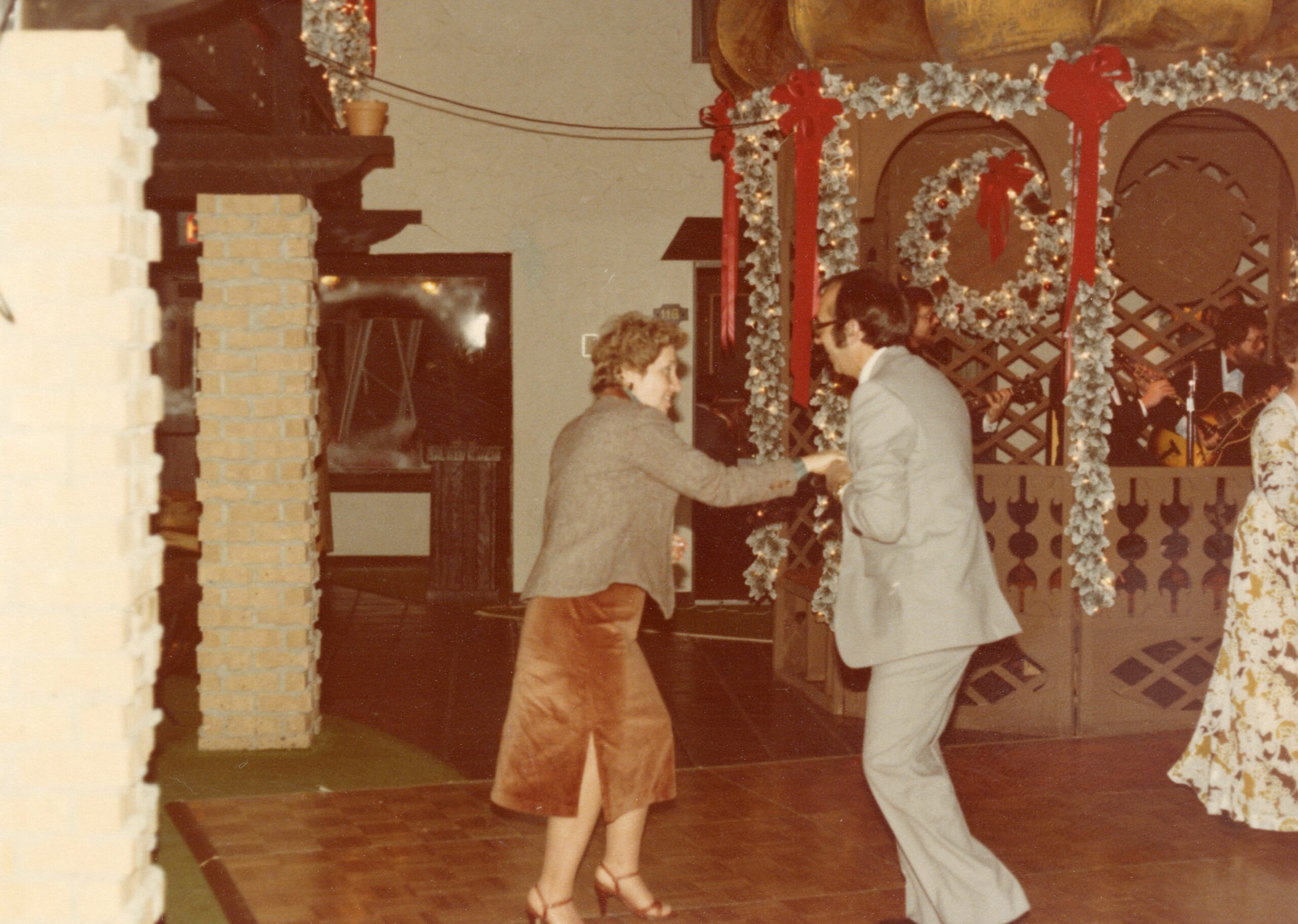 holiday_parties_70s2