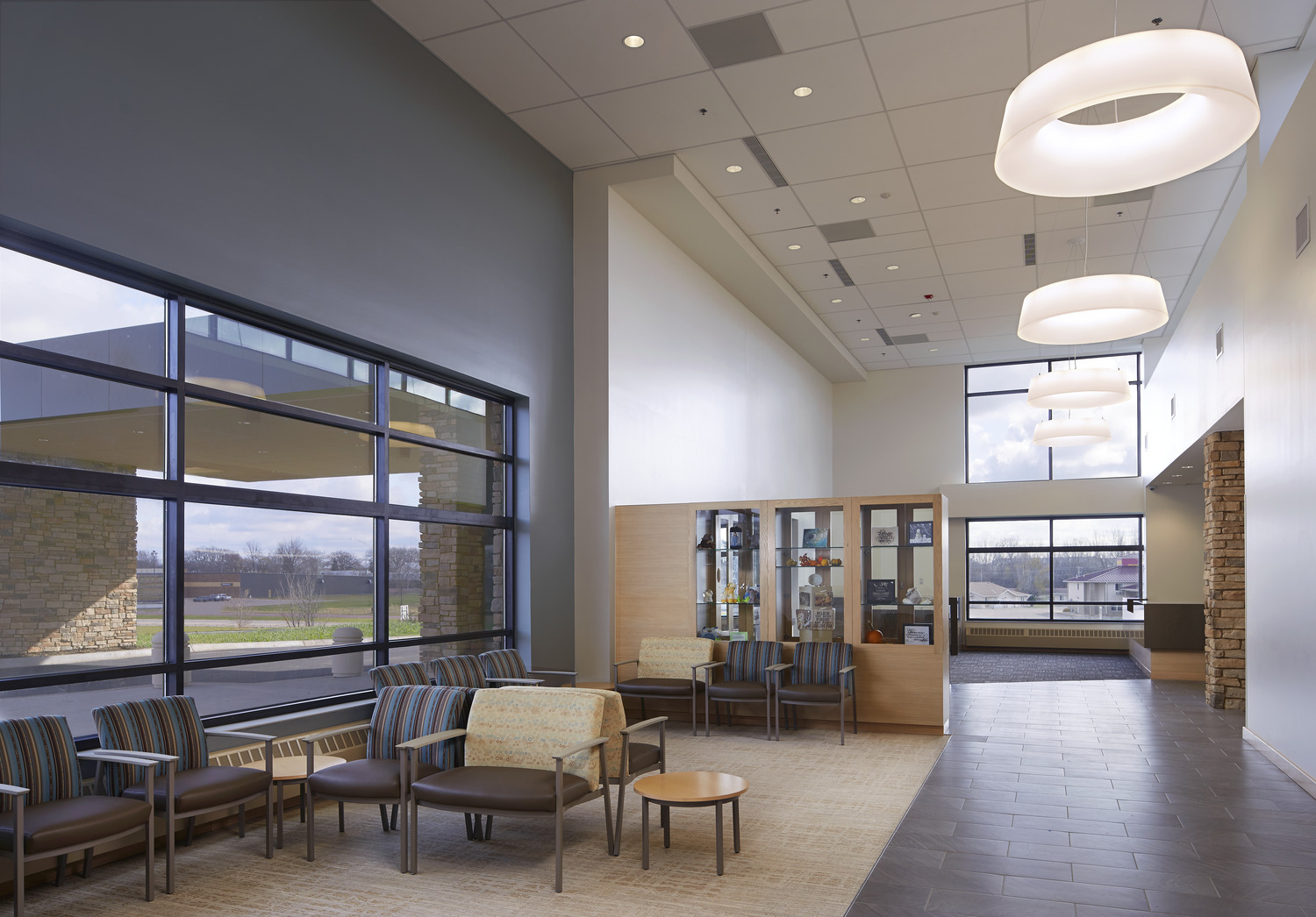 New 10,400 SF surgical suite, 10,850 SF outreach clinic with new hospital main entrance, 4,100 SF remodeling for patient flow and staff efficiency, 2,100 SF connecting link to existing emergency department