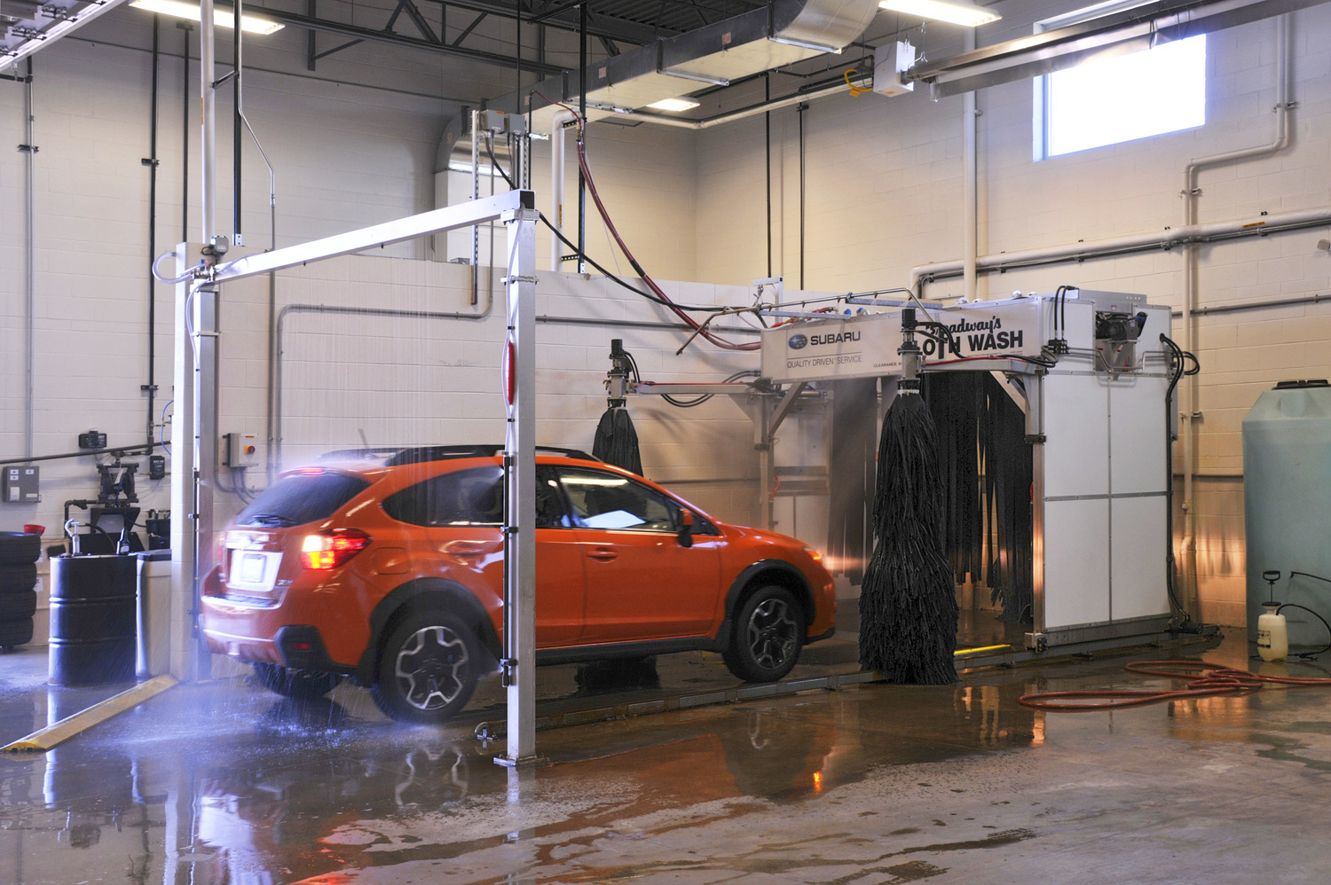 New construction of 22,000 SF Subaru dealership