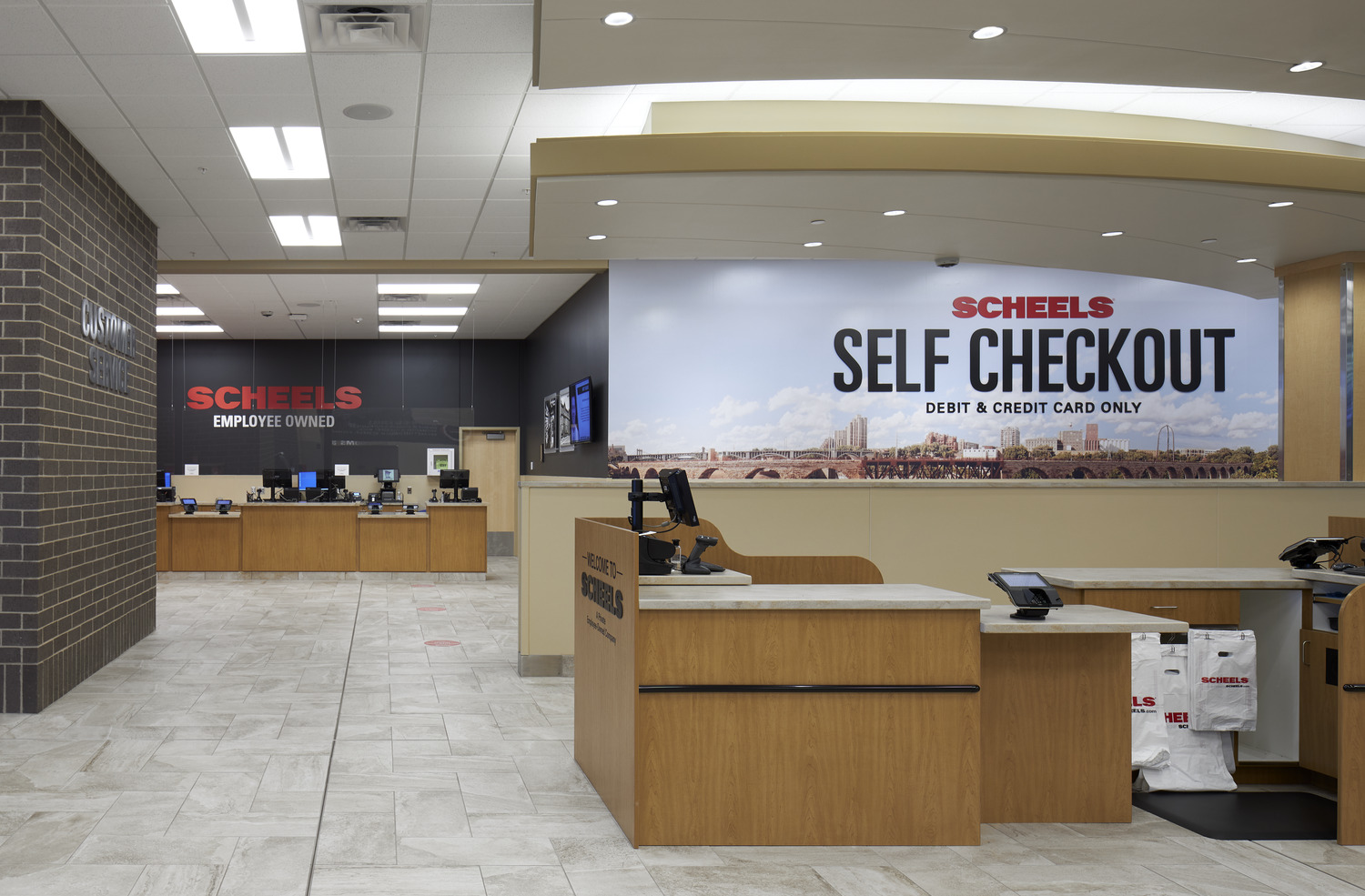 Credit Line: “Anthony Gilbert © Gaffer Photography”