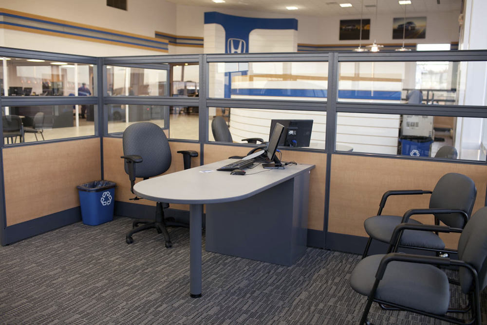 "46,424 s.f. newhonda deadership. Architects/Planners, S.C."