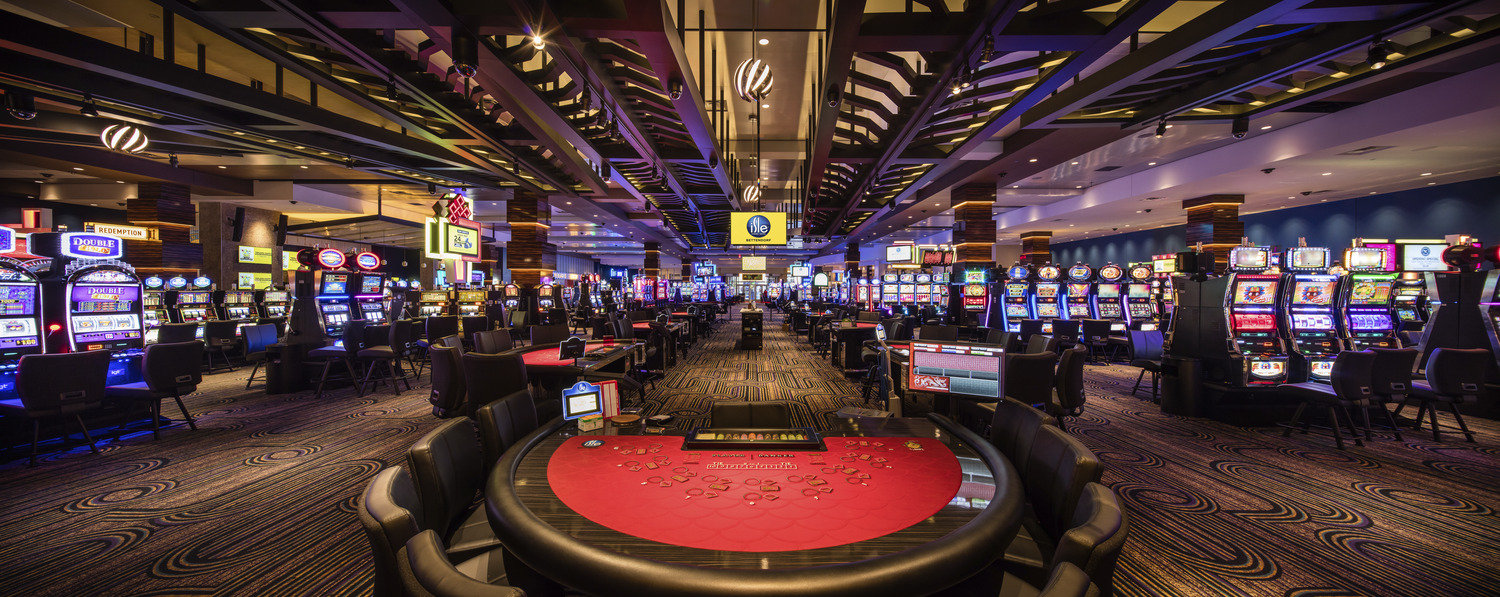 70,000 SF new casino constructed in a courtyard infill area. Project includes buffet, Grab-N-Go, bar, cage, support area, restrooms, porte cochere, and 7,600 SF renovation to existing facilities
